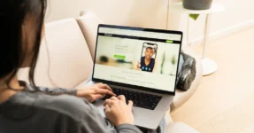Finding the Right Online Therapy for You